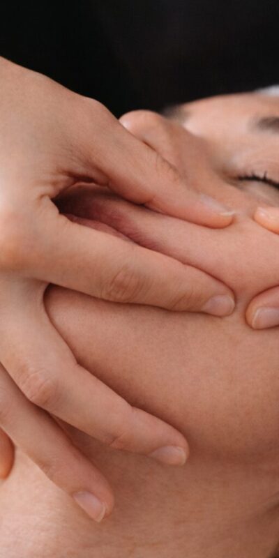 massage ride pres bouche 0 GARDER